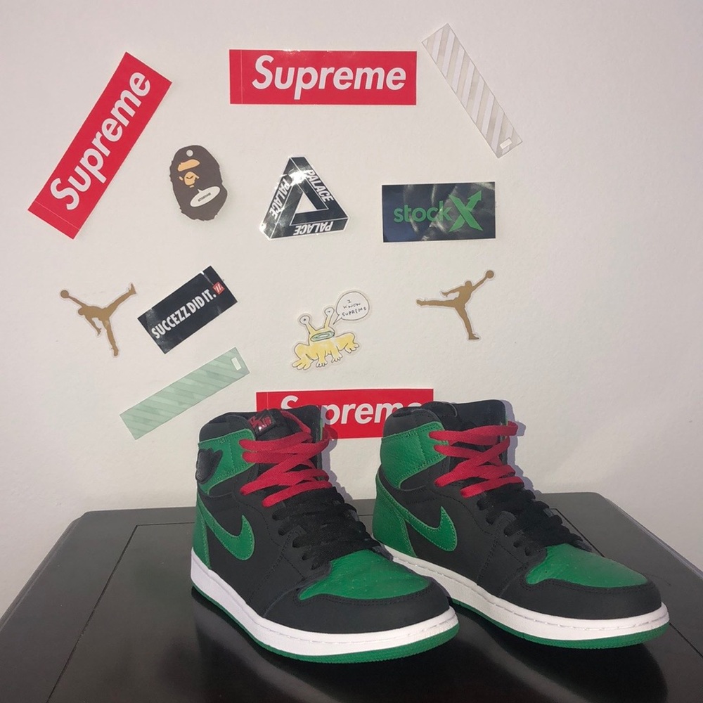 JORDAN 1 MID